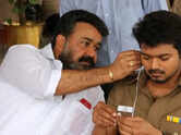 Mohanlal and Vijay BTS pictures form the sets of &lsquo;Jilla&rsquo; resurfaces after election win