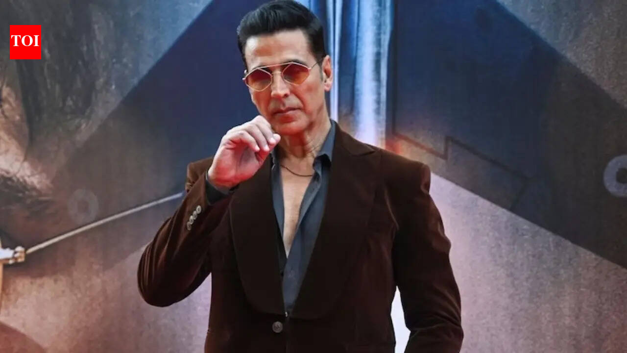 Akshay Kumar undergoes eye surgery for vision correction, the actor to take a short break now, after schedule wrap of Anees Bazmee's film