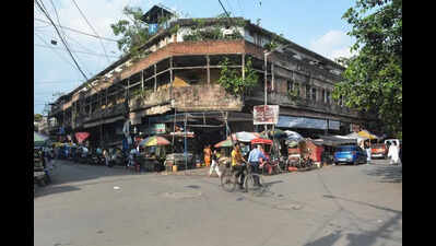 Residents of city’s minority pockets worried, post advisory on WA groups