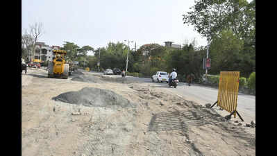 ‘Endless’ road work puts lives & livelihoods at risk on this Bhopal stretch