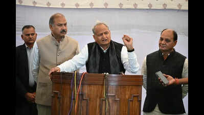 Congress alleges corruption in food supply in Raj anganwadis