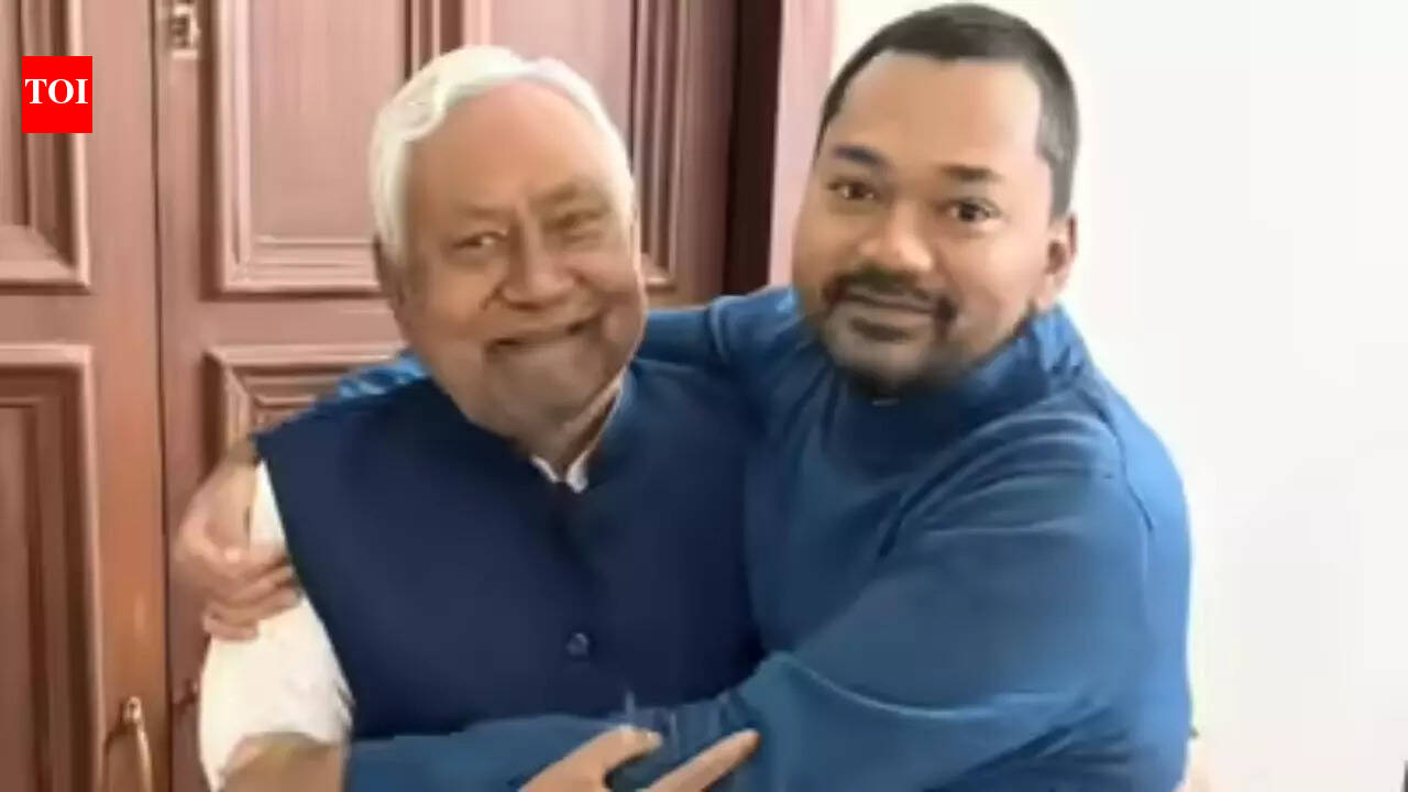 8 weeks into politics, Nitish Kumar's son Nishant Kumar may join Bihar cabinet today