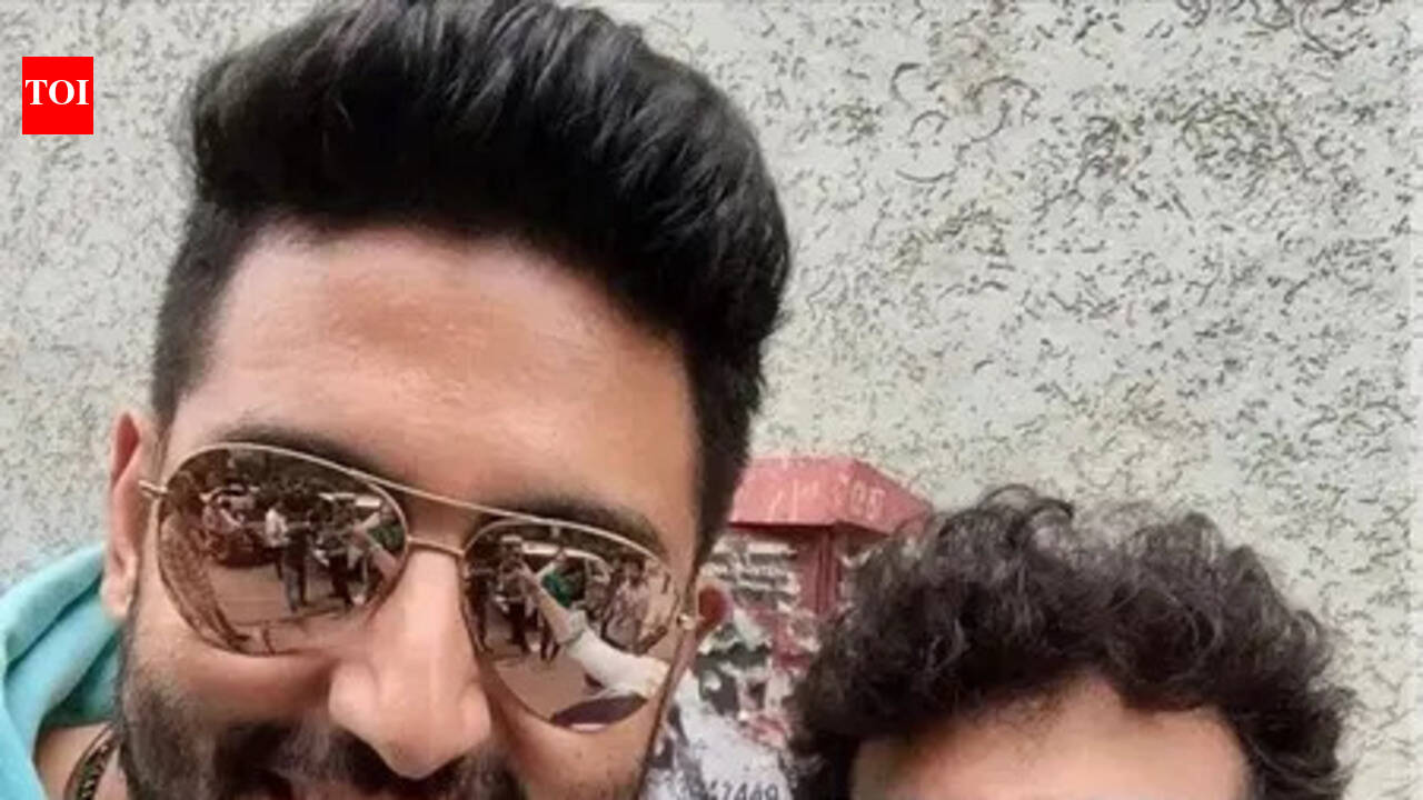 Palash Sen shares pictures with 'extraordinary gentlemen' Abhishek Bachchan, Ayushmann Khurrana