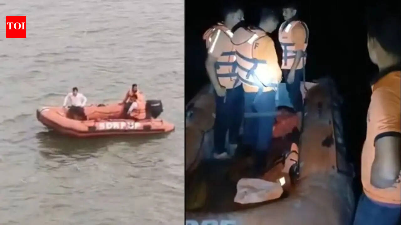 Woman, 5 children missing after boat overturns in Yamuna river in Hamirpur