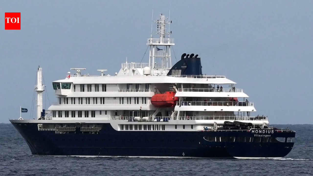 Hantavirus outbreak on cruise ship; 40 passengers disembark on South Atlantic island