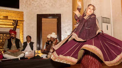 Raindrops and ragas: Royal mehfil finds magic indoors