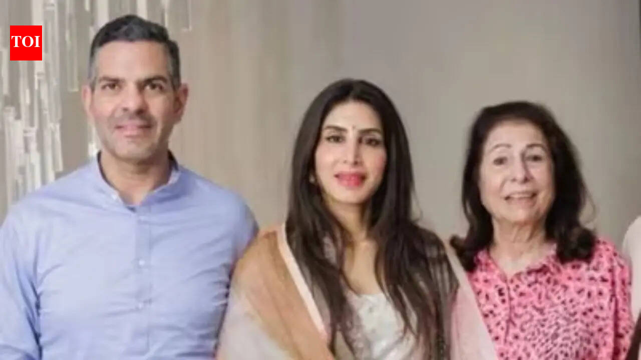 Rani Kapur Vs Priya Kapur legal battle over Sunjay Kapur's Rs 30,000 crore estate: Supreme court appoints DY Chandrachud as mediator