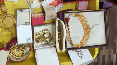 ED opens Ashok Kharat's bank locker, seizes gold jewellery worth 1cr, $5,500 and other valuables