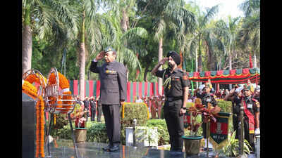 Governor pays tribute to martyrs