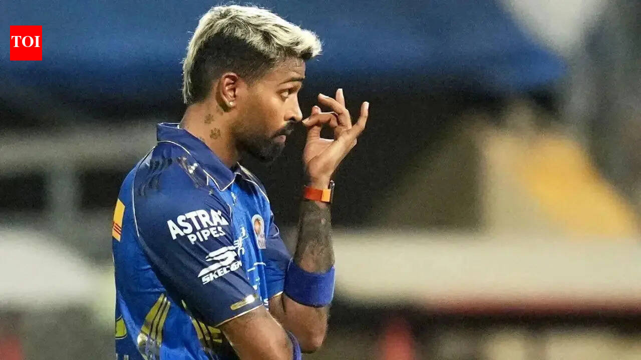 'Checked-in': Hardik Pandya joins MI squad ahead of IPL match against RCB