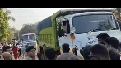 ‘Unsafe’ transport of toxic waste from Cuncolim estate irks Curchorem locals