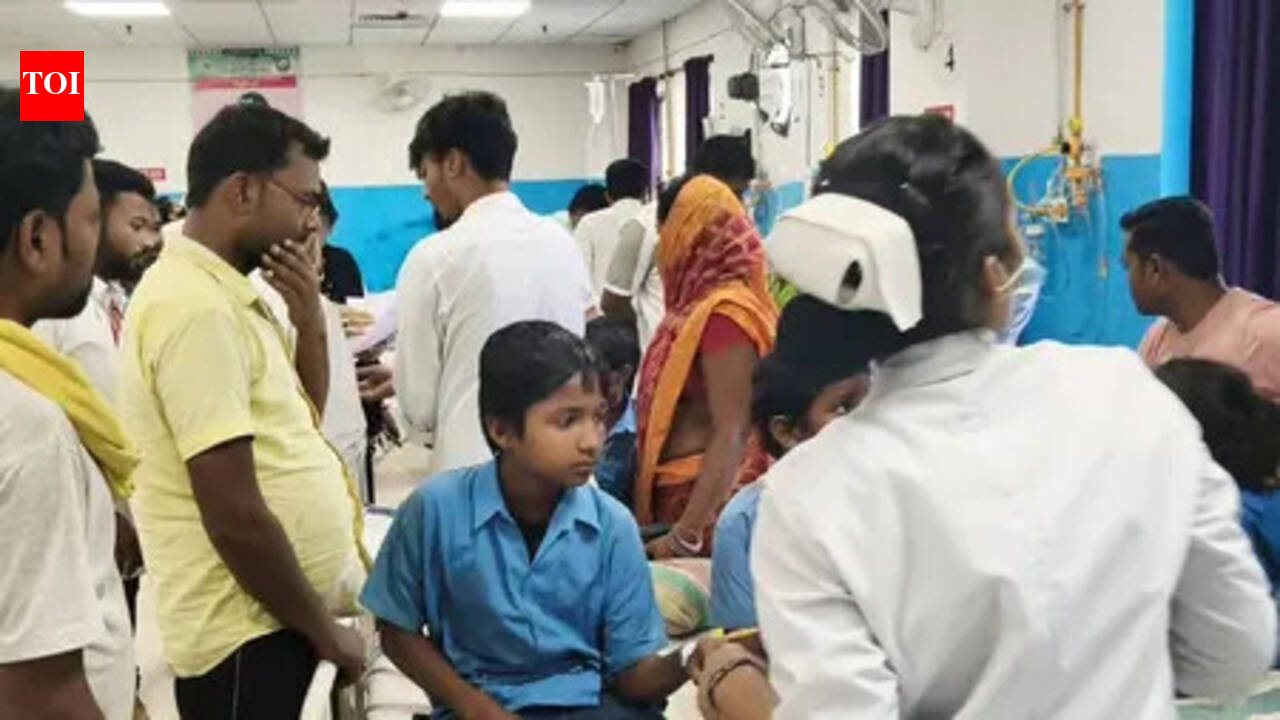 Snake in mid-day meal? Over 150 students fall ill after lunch at Bihar school