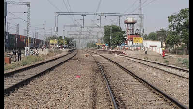 Mother, daughter crossing tracks at Garhi Harsaru railway station in Gurgaon crushed by train