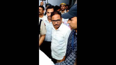 ACB arrests ex-minister Joshi in JJM tender case