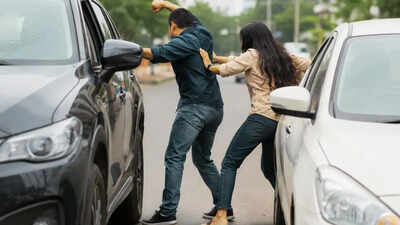 Bengaluru road rage: IAF officer, wife allege assault by auto driver and group near Jalahalli Cross