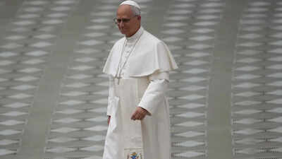Leo marks one year as pope in Pompeii, Naples
