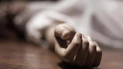 Newlywed dies by suicide in Bengaluru; husband booked