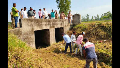 Pilibhit admin launches drive to restore Gomti river’s natural flow