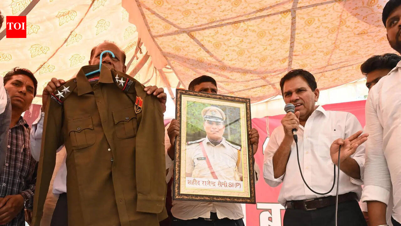 2021 batch SI probationers protest in Jaipur as recruitment gets scrapped