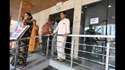 Service shutdown at Jaipur private hospitals leaves patients stranded