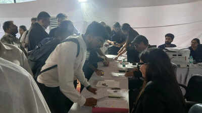 Overcrowding, parking chaos mark DRT Jaipur Lok Adalat
