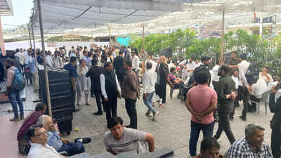 Overcrowding, parking chaos mark DRT Jaipur Lok Adalat