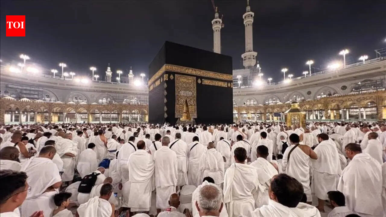 Not 'actually tracking' anyone: Rs 7,000 GPS watches for Haj pilgrims stops working