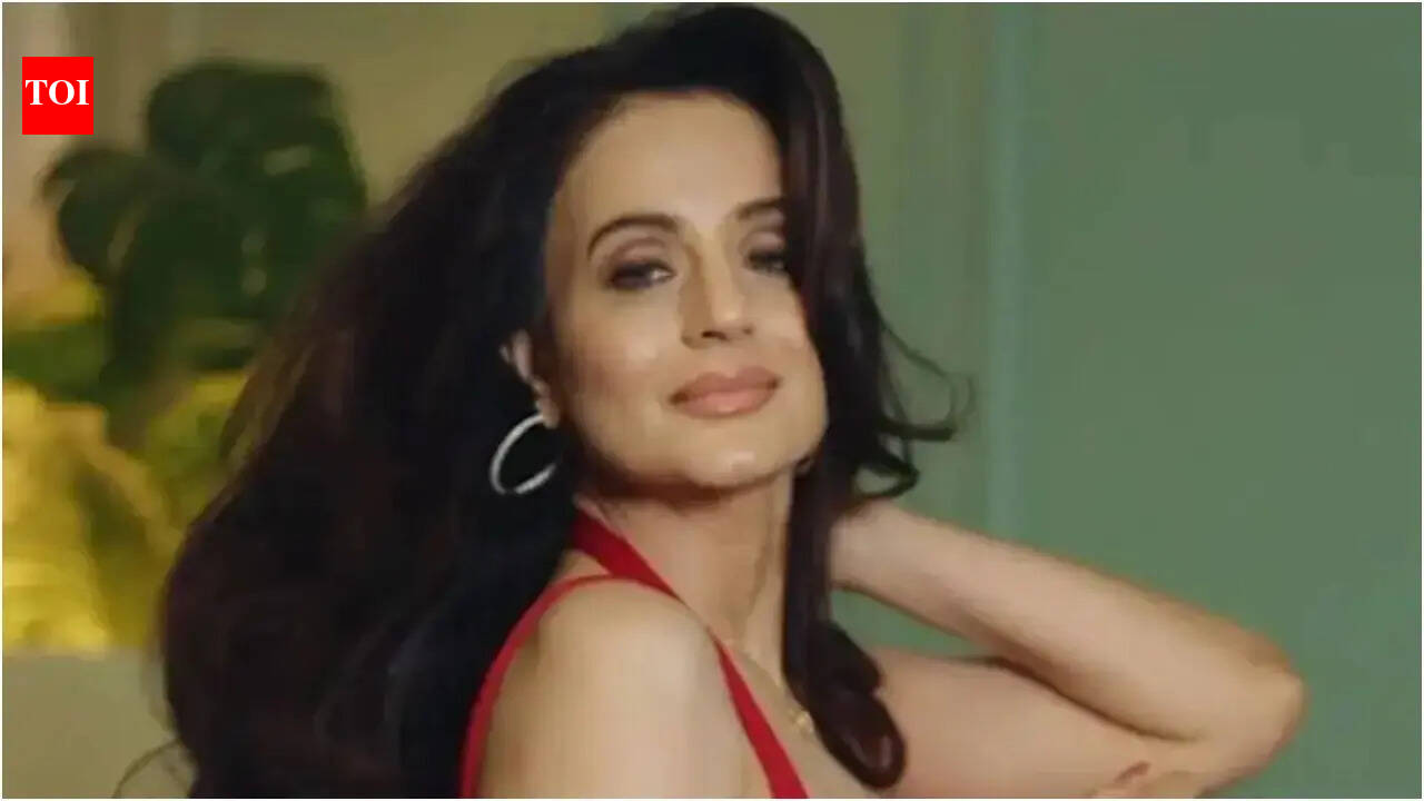 'Rs 500 crore is minimum': Ameesha Patel CONFIRMS ‘Gadar 3’, promises bigger scale and an amazing script