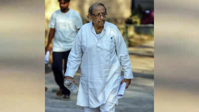 Doctor at 71? UP man takes NEET UG 2026 exam, says it’s never too late – The Times of India