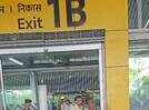 Aamir Khan spotted at Netaji Subhas Chandra Bose International Airport