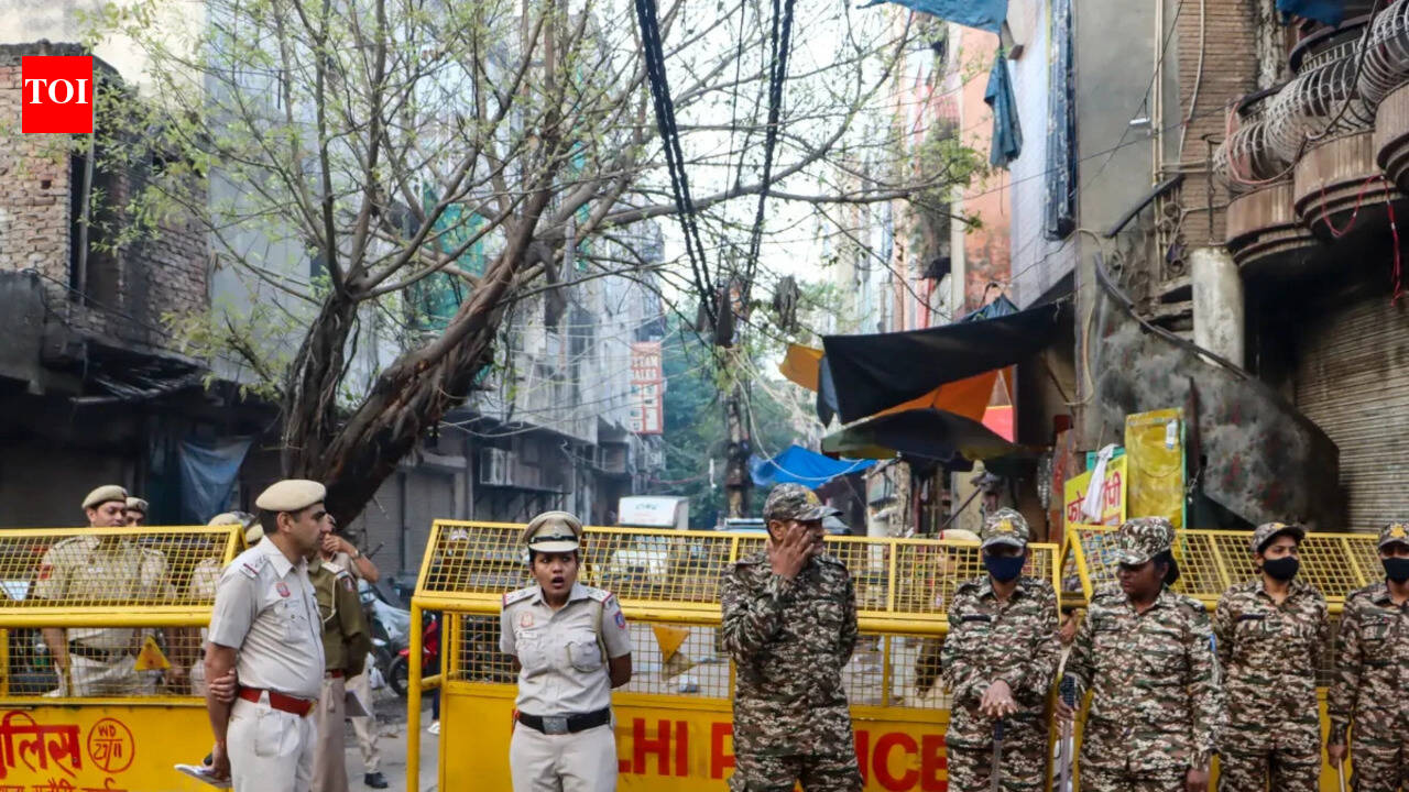 Delhi on high alert: Intel agencies warn of terror attacks; security beefed up at BJP HQ
