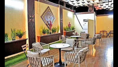 For ‘lavish’ Haj, the rich get five-star stay, multi-cuisine buffet