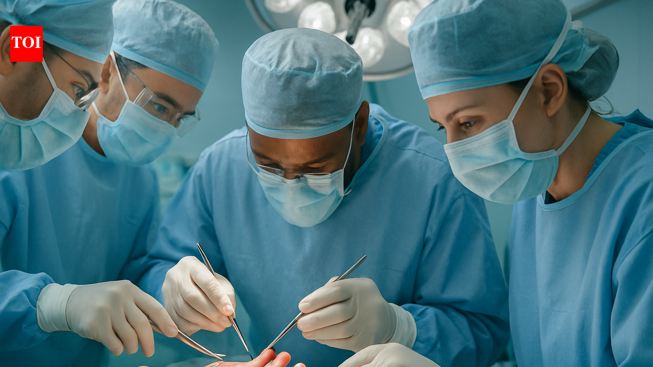 Toe-to-finger transplant helps 18-year-old regain function and confidence