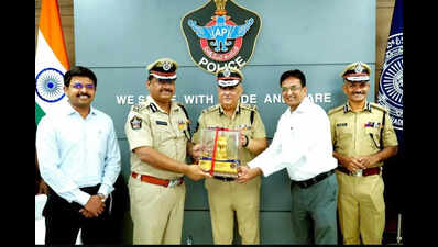 Palnadu tops AP; NTR, Eluru follow in mobile recovery