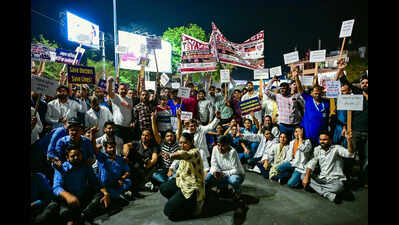Docs hold rally in Jaipur, services in pvt hosps remain shut