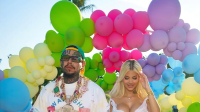 Tekashi 6ix9ine shocks viewers with comments during girlfriend's gender reveal livestream