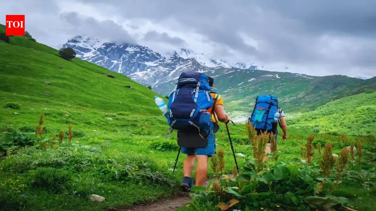 Another lost trekking season in Kashmir