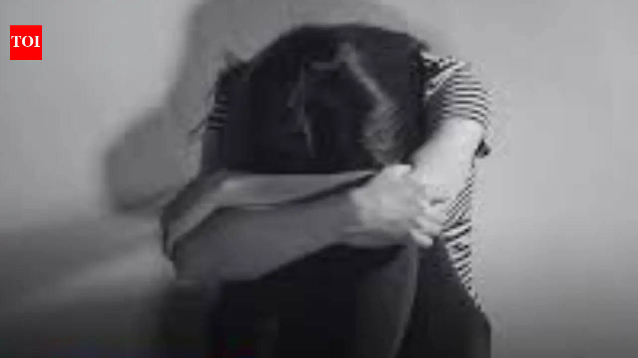 Kiddnapped at knife point, 11-year-old gang-raped in Ayodhya