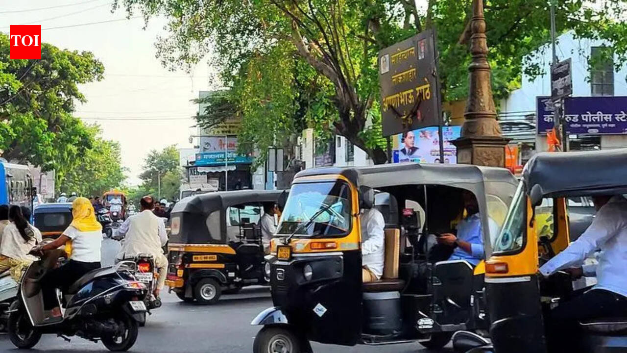 Rash driving by auto drivers a major concern for commuters | Pune News ...