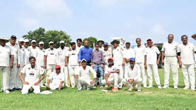 Howzatt! Seniors return to pitch again, pad up for second innings