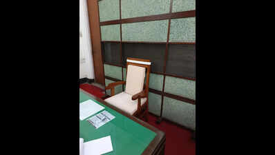 Kissa kursi ka: Chairs’ shift shows tectonic move in state politics