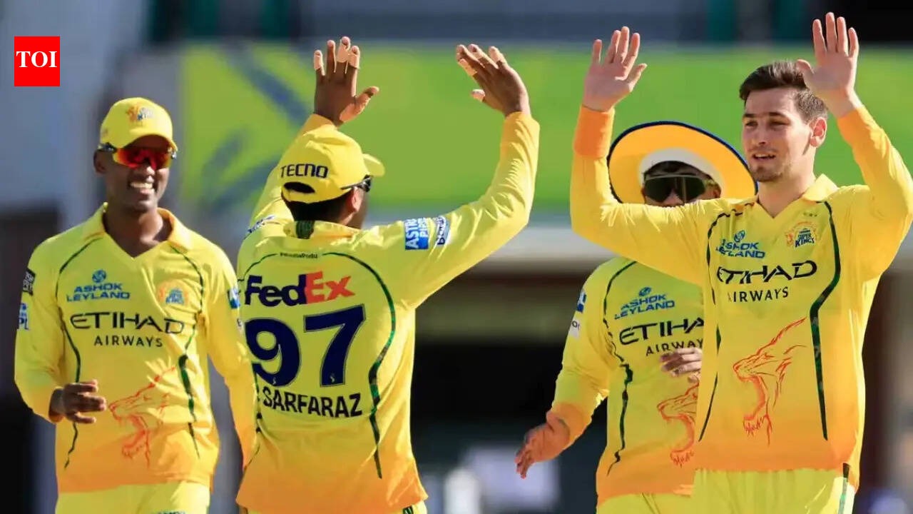 CSK vs LSG Live: Lucknow collapse after Inglis’s fifty; lose six wickets quickly