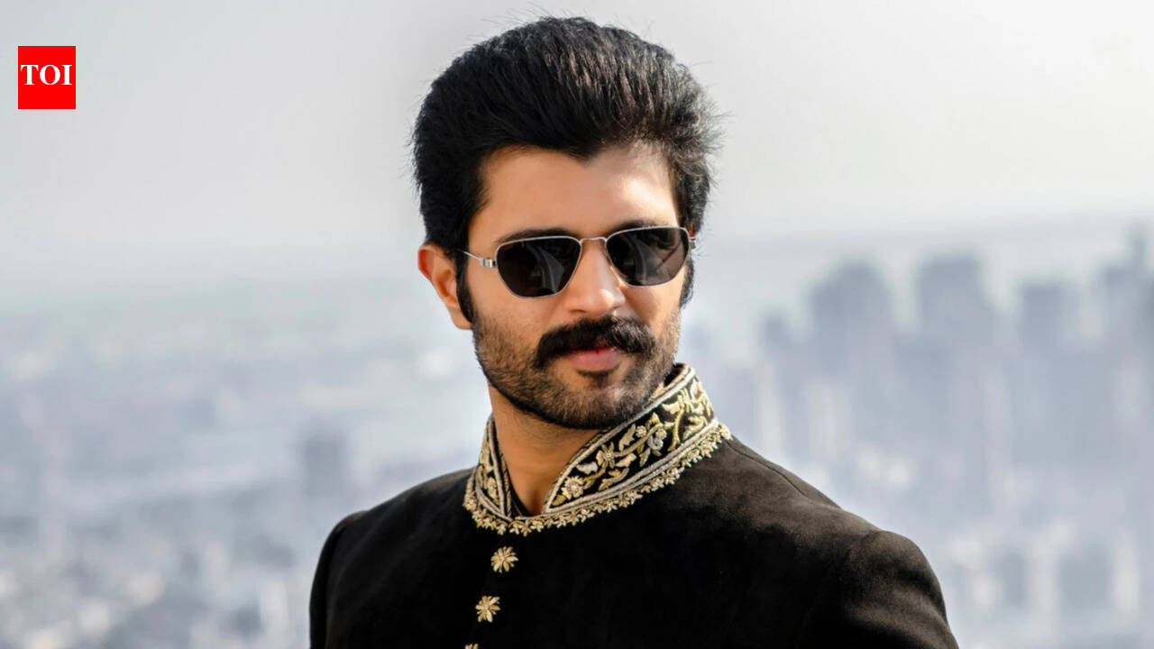 'Your love makes me want to give everything away': Vijay Deverakonda pens emotional note for his 'Rowdy boys and girls'