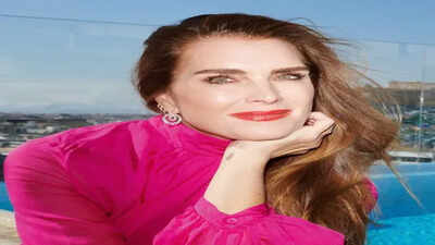 Brooke Shields recalls terrifying monkey attack during Thailand Vacation: 'I've never seen anybody swim faster'