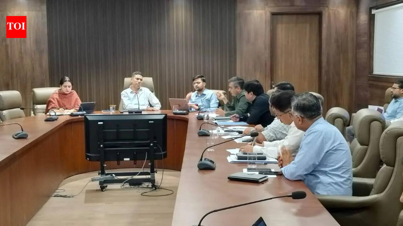 MCG pushes 108 road projects ahead of monsoon, work underway on 245km of roads