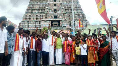 TVK cadres celebrate Vijay’s swearing-in