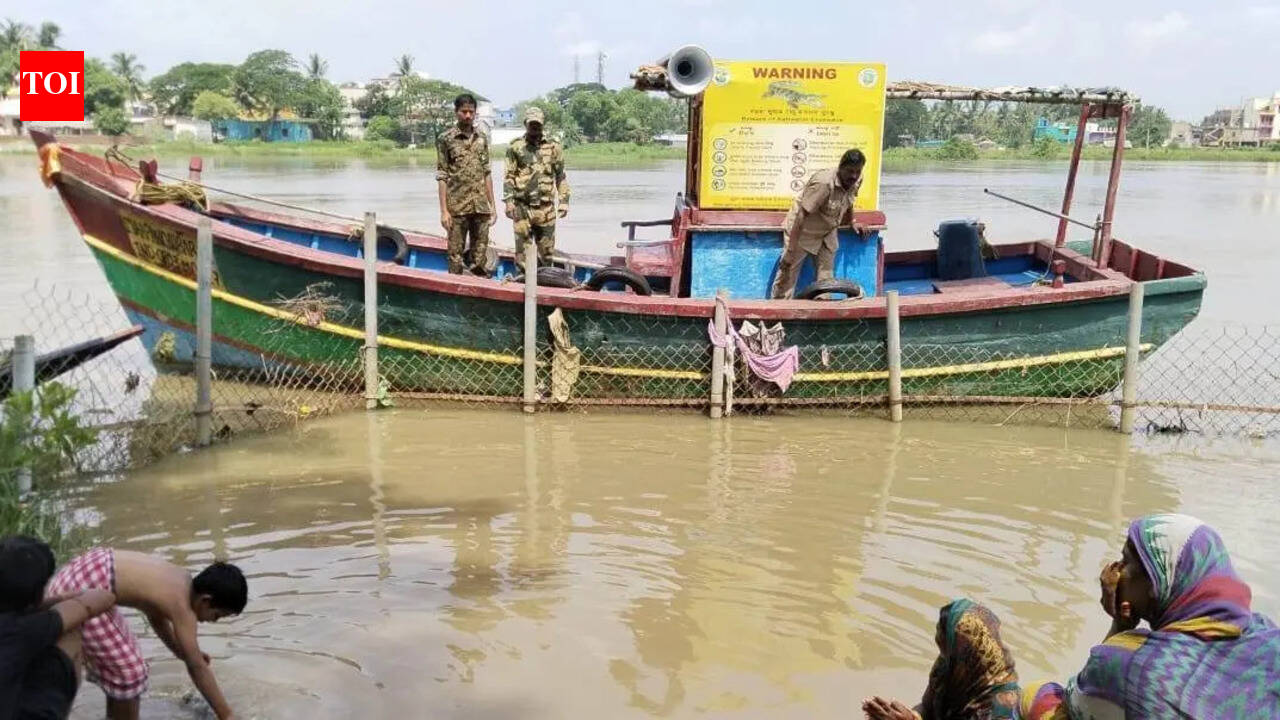 Forest dept steps up measures in Bhitarkanika to tackle human-croc conflict