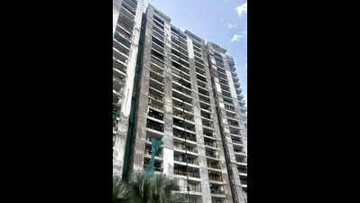 Highrise residents flag structural safety, poor infrastructure