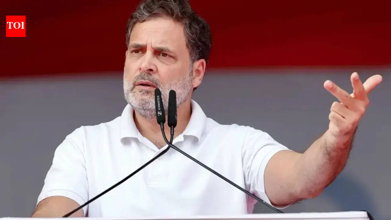 Insta 'blocked' Rahul posts due to govt rules, claims Cong
