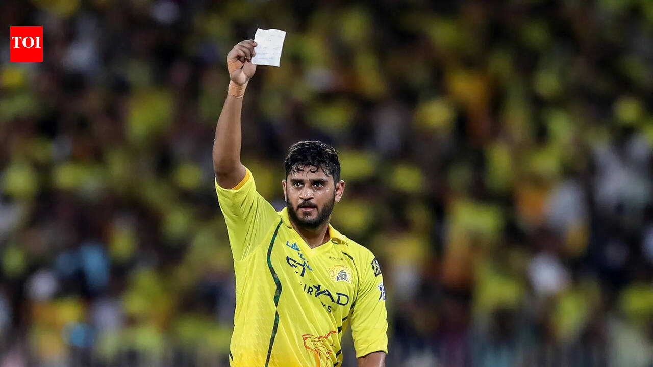 Urvil’s six-hitting carnage: 200-6s-a-day, Dhoni’s special bat and a promise